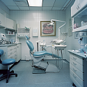 как выбрать стоматологическую клинику для установки зубных имплантов?